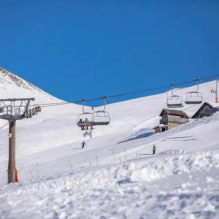 Résidence le Chardonnet G 1BR for 4 w/Shared Pool&panoramic views - Happy Rentals *